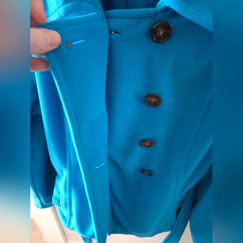 Old Navy Coat. - Picture 5 of 10